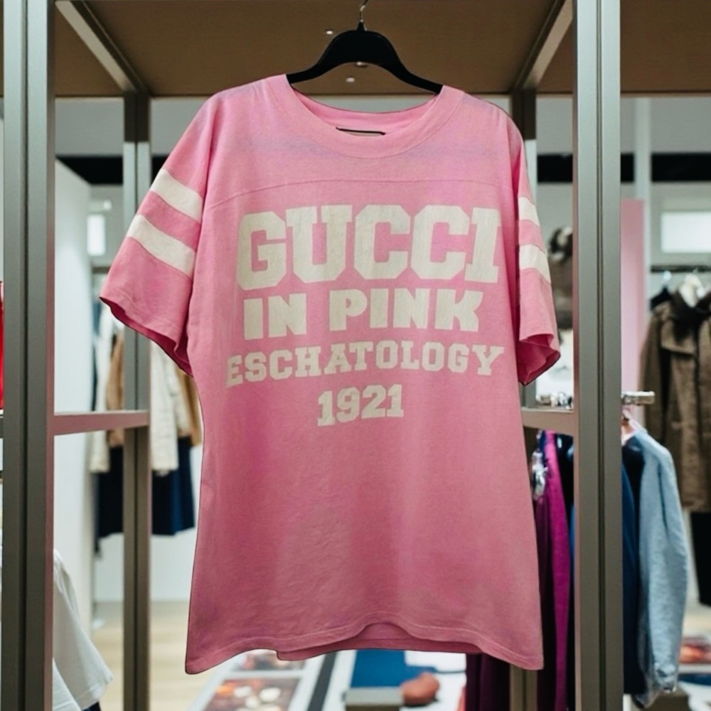GUCCI In Pink Eschatology 1921 Oversized T-Shirt, Unisex. EUC